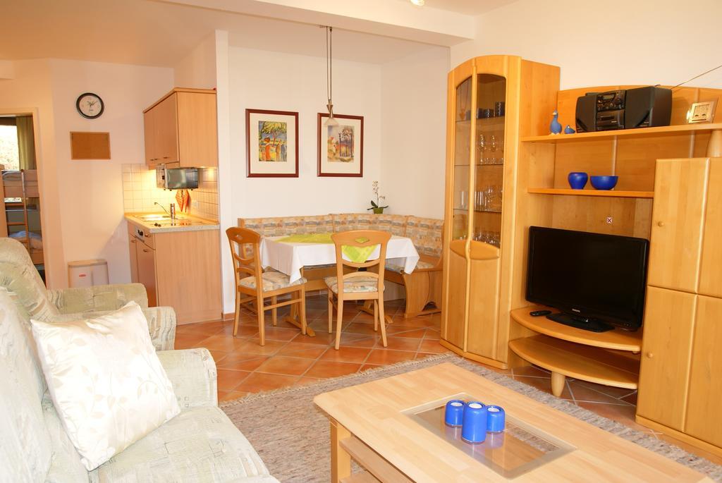 Ferienwohnung Granitzblick 3 Mit Wintergarten Und Seeblick Seedorf  Ngoại thất bức ảnh